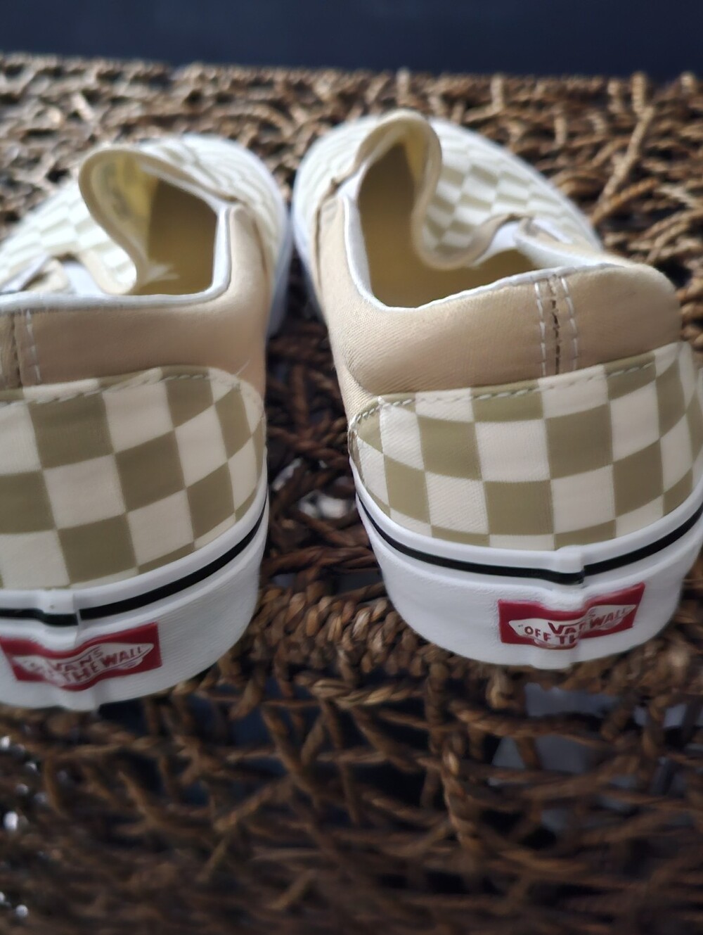 Vans Slip-On Checkerboard Sneakers - Beige & White New Never Worn Size 11 - Picture 4 of 6